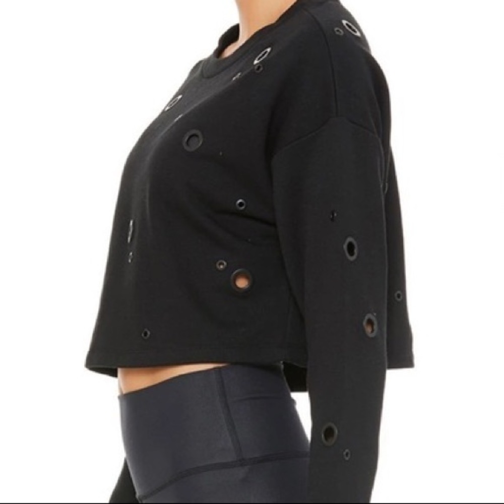 🦄 3 for $75 Alo Yoga Cadence Pullover - Picture 3 of 4